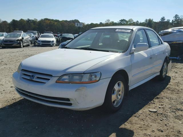 1HGCG16542A037441 - 2002 HONDA ACCORD EX WHITE photo 2