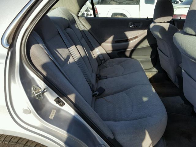 1HGCG56742A002066 - 2002 HONDA ACCORD SE SILVER photo 6