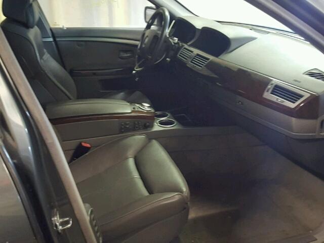 WBAGN63524DS53696 - 2004 BMW 745 LI Մոխրագույն լուսանկար 5