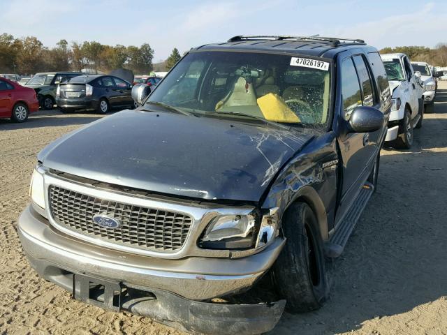 1FMRU17L61LA40998 - 2001 FORD EXPEDITION BLUE photo 2