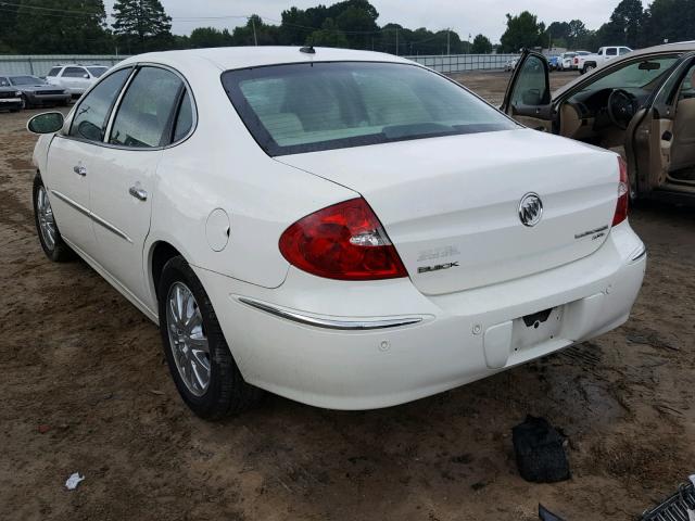 2G4WD582981224526 - 2008 BUICK LACROSSE C WHITE photo 3