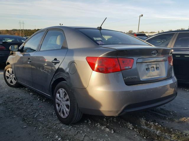 KNAFU4A24B5388259 - 2011 KIA FORTE EX GRAY photo 3