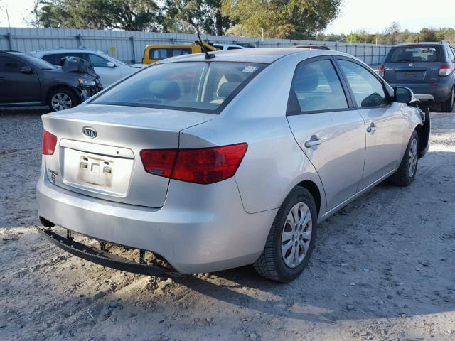 KNAFT4A27B5390929 - 2011 KIA FORTE LX SILVER photo 4