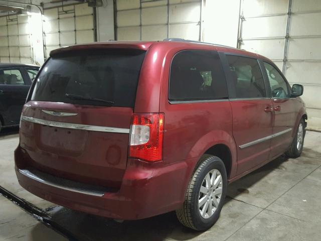 2C4RC1BG7GR213915 - 2016 CHRYSLER TOWN & COU RED photo 4