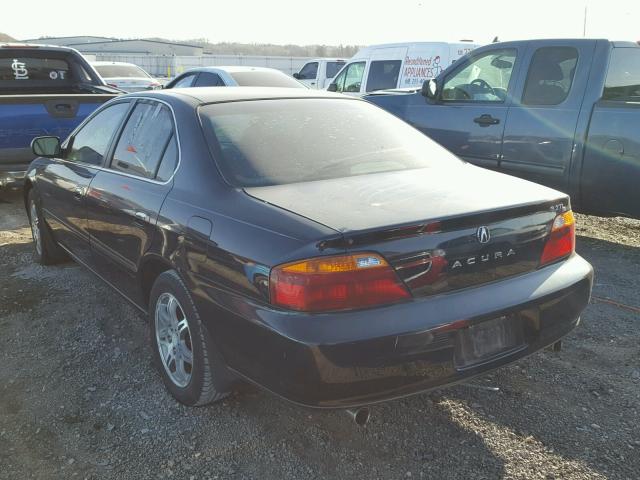 19UUA5672YA053032 - 2000 ACURA 3.2TL BLACK photo 3