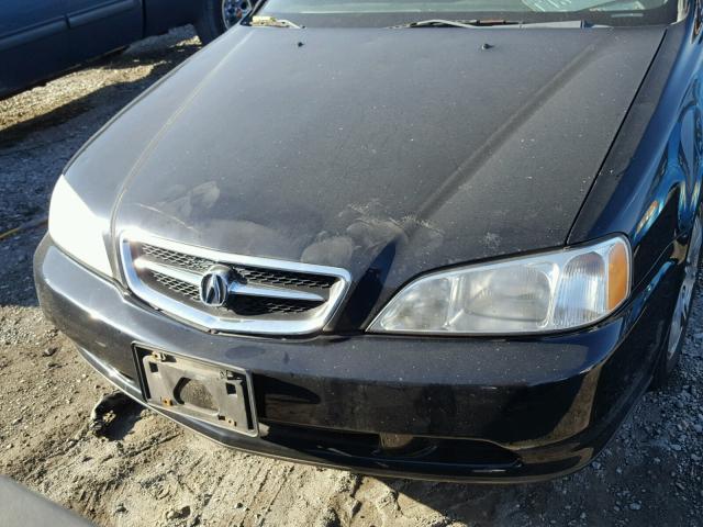 19UUA5672YA053032 - 2000 ACURA 3.2TL BLACK photo 9