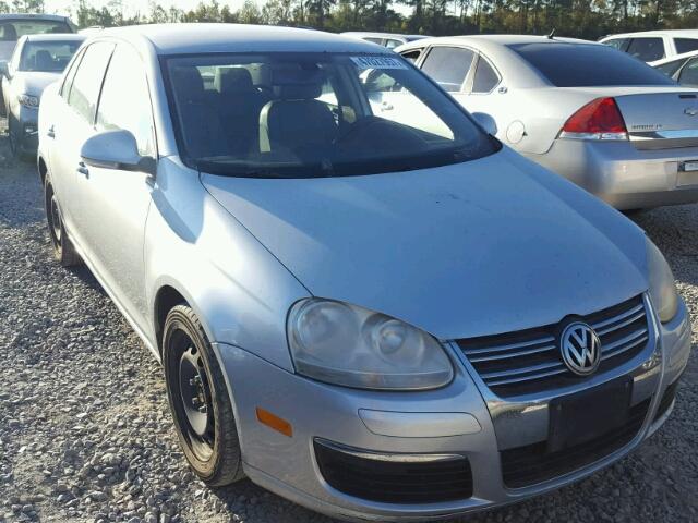 3VWRT71K15M624043 - 2005 VOLKSWAGEN NEW JETTA SILVER photo 1