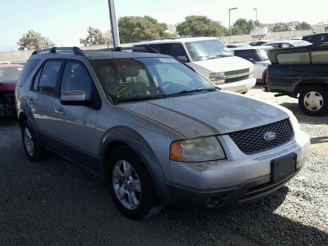 1FMDK02146GA12374 - 2006 FORD FREESTYLE SILVER photo 1