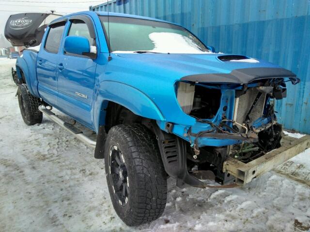 5TEMU52N55Z064103 - 2005 TOYOTA TACOMA DOU BLUE photo 1