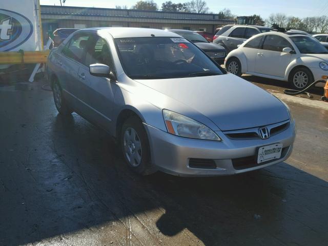 3HGCM56487G700042 - 2007 HONDA ACCORD LX SILVER photo 1