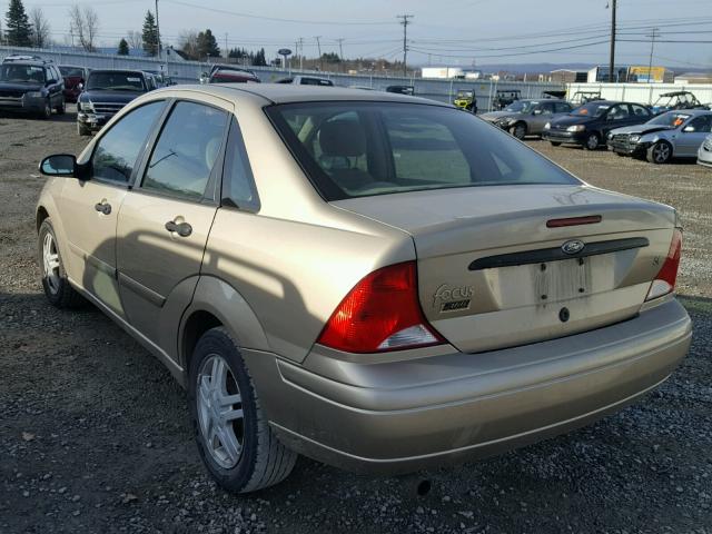 1FAFP34P9YW323427 - 2000 FORD FOCUS SE GOLD photo 3