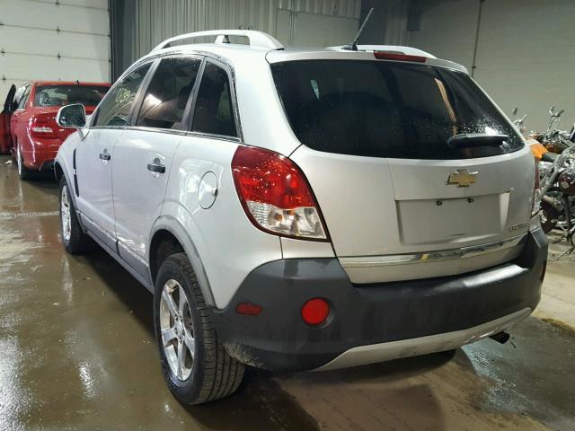 3GNAL1EK5CS557258 - 2012 CHEVROLET CAPTIVA SP SILVER photo 3