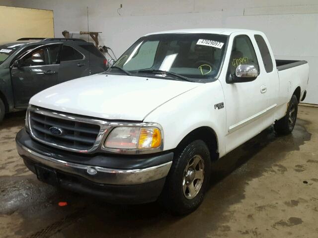 1FTRX17282NA56631 - 2002 FORD F150 WHITE photo 2