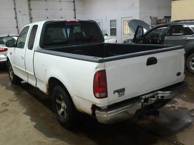 1FTRX17282NA56631 - 2002 FORD F150 WHITE photo 3