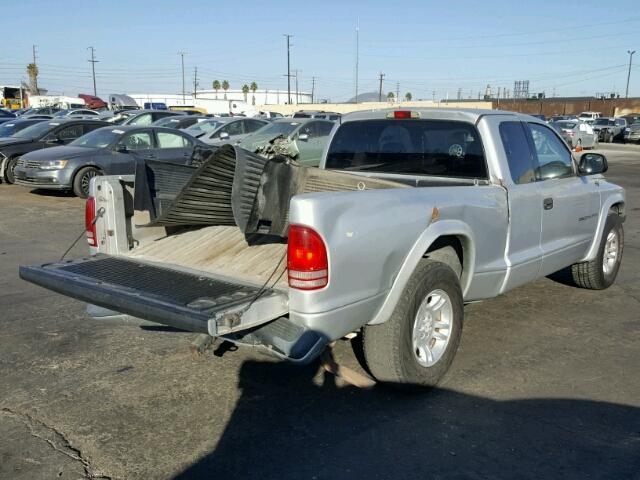 1B7GL32X02S538741 - 2002 DODGE DAKOTA SPO SILVER photo 4