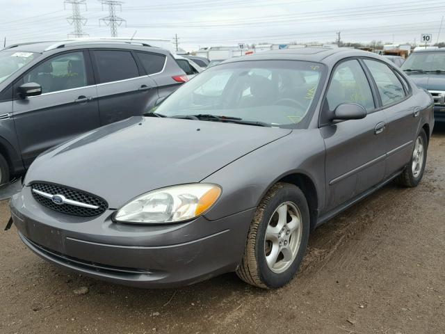 1FAFP55U12A115739 - 2002 FORD TAURUS SES GRAY photo 2