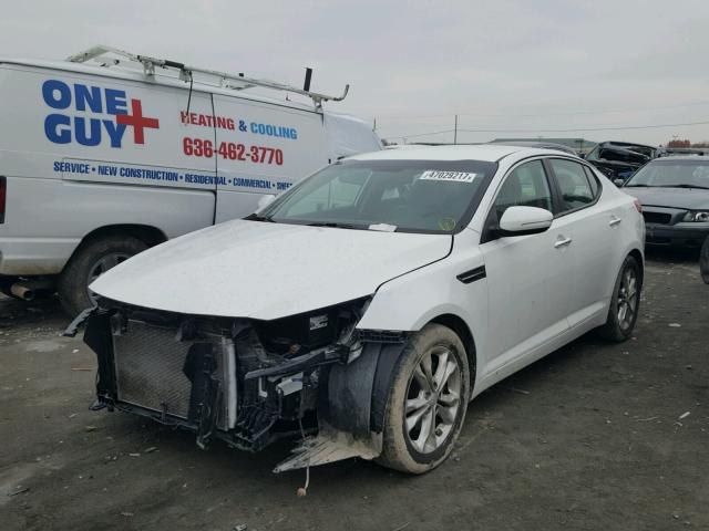 5XXGN4A77DG143244 - 2013 KIA OPTIMA EX WHITE photo 2