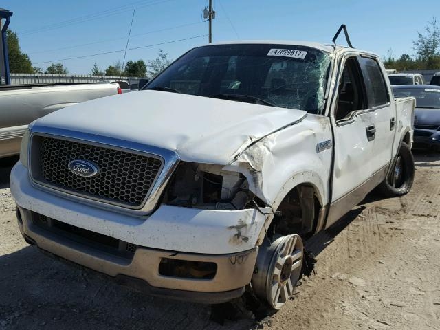 1FTPW12545KD91645 - 2005 FORD F150 SUPER WHITE photo 2