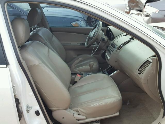 1N4AL11D06C178510 - 2006 NISSAN ALTIMA S WHITE photo 5