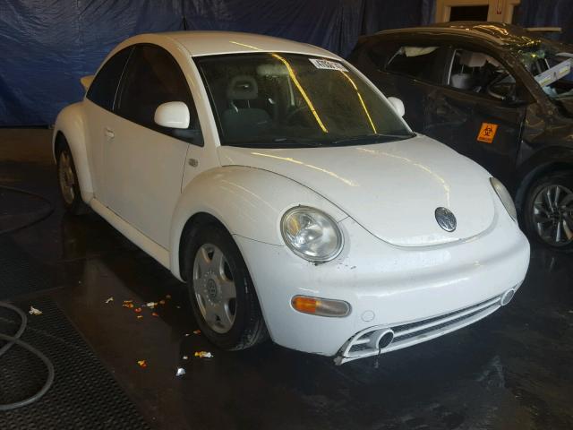 3VWCA21C4XM400436 - 1999 VOLKSWAGEN NEW BEETLE WHITE photo 1