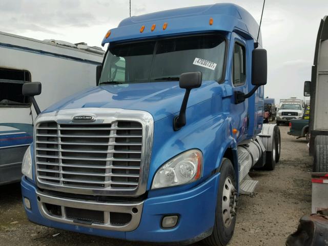 1FUJGLCK0ALAV1847 - 2010 FREIGHTLINER CASCADIA 1 BLUE photo 2