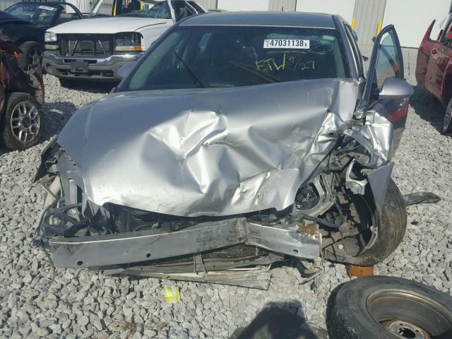 2G1WD58C989127320 - 2008 CHEVROLET IMPALA SUP ვერცხლისფერი ფოტო 9