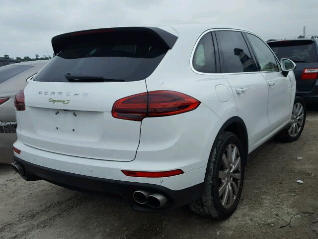 WP1AE2A26GLA58705 - 2016 PORSCHE CAYENNE SE WHITE photo 4