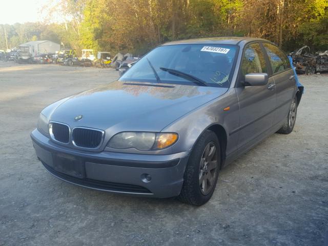 WBAEV33453KR25676 - 2003 BMW 325 I SILVER photo 2