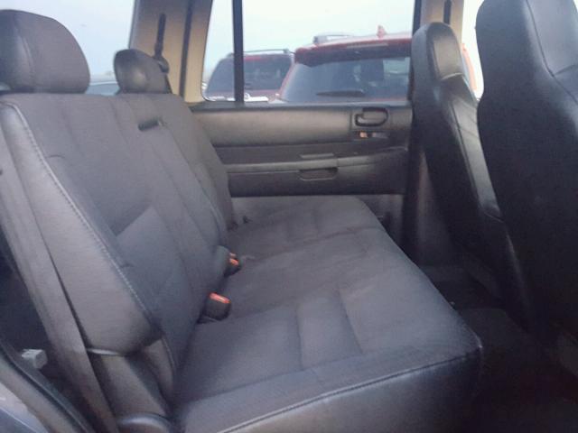 1B4HS38N82F176273 - 2002 DODGE DURANGO SP GRAY photo 6