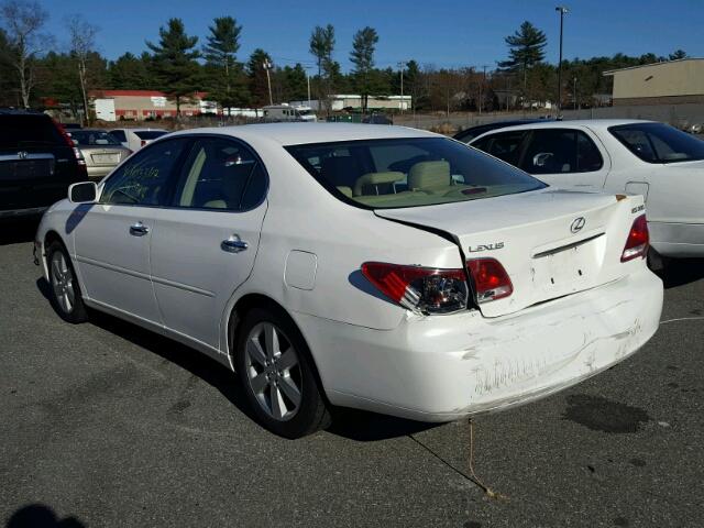 JTHBA30G655080501 - 2005 LEXUS ES 330 WHITE photo 3