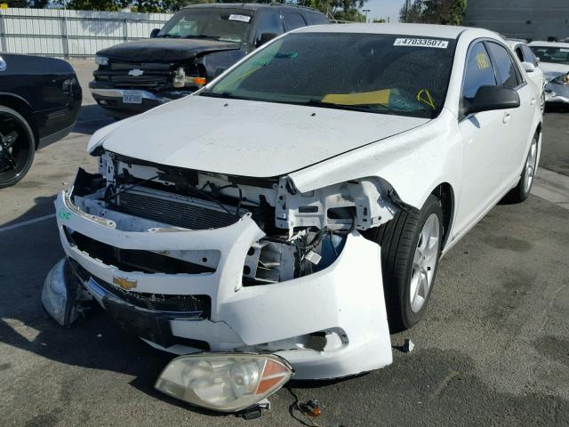 1G1ZG57B19F225523 - 2009 CHEVROLET MALIBU LS WHITE photo 2