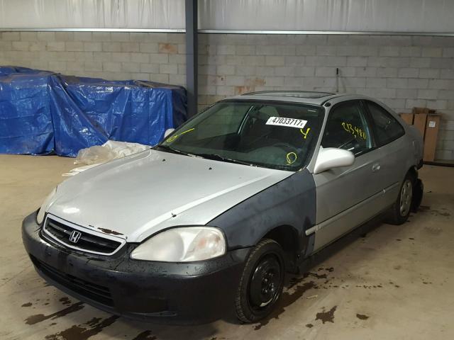 1HGEJ8249YL077575 - 2000 HONDA CIVIC EX 银色 照片 2
