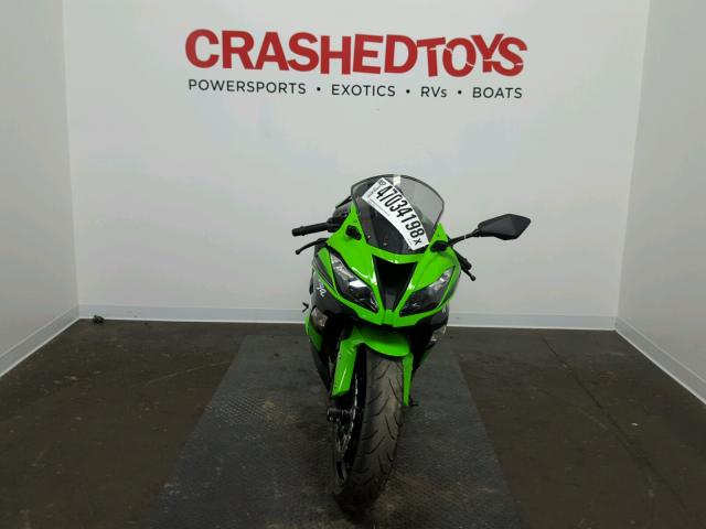 JKBZXJE15GA021284 - 2016 KAWASAKI ZX636 E GREEN photo 2