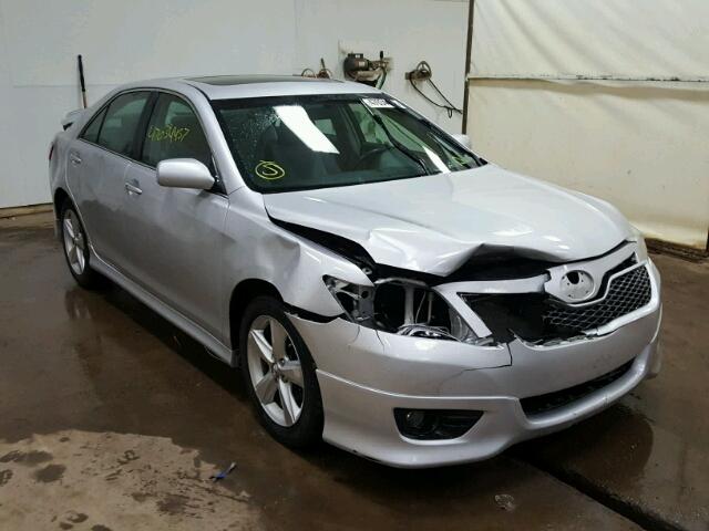4T1BF3EK8BU202109 - 2011 TOYOTA CAMRY BASE SILVER photo 1