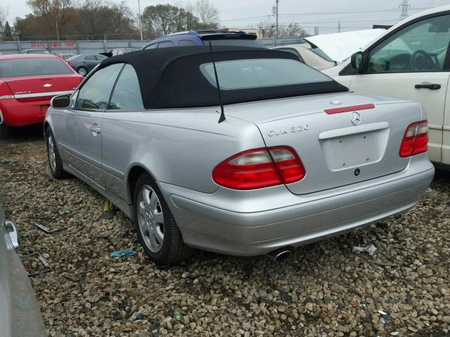 WDBLK65G43T143678 - 2003 MERCEDES-BENZ CLK 320 SILVER photo 3