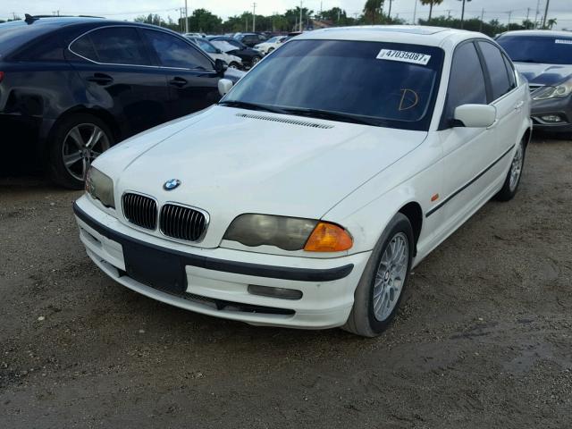 WBAAM5348YJR60626 - 2000 BMW 328 WHITE photo 2