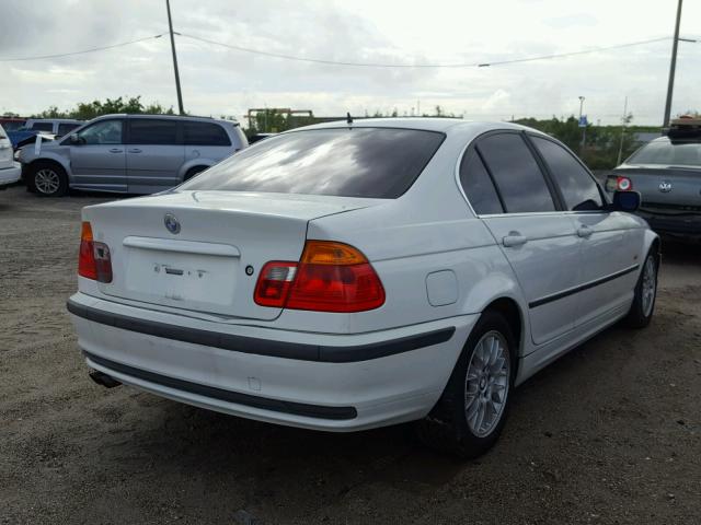 WBAAM5348YJR60626 - 2000 BMW 328 WHITE photo 4