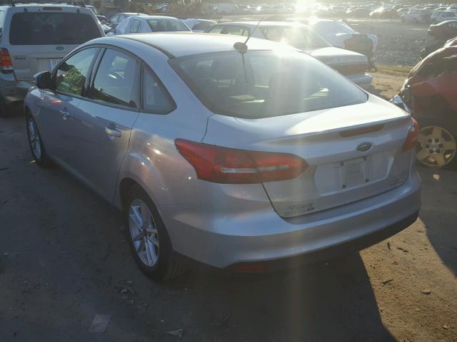 1FADP3F22FL304340 - 2015 FORD FOCUS SE SILVER photo 3