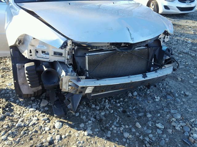 1G1ZB5E13BF160219 - 2011 CHEVROLET MALIBU LS SILVER photo 9