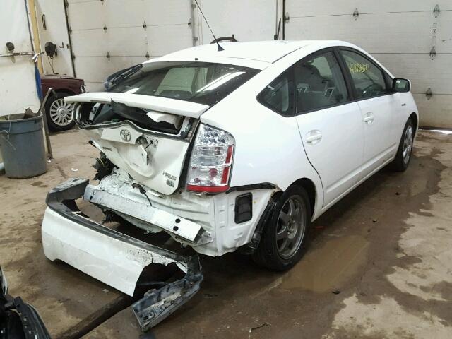 JTDKB20U777651791 - 2007 TOYOTA PRIUS WHITE photo 4