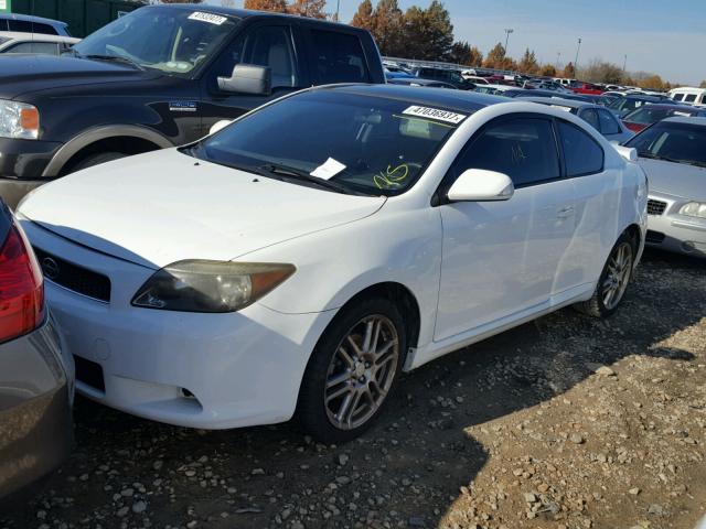 JTKDE177970209493 - 2007 TOYOTA SCION TC WHITE photo 2