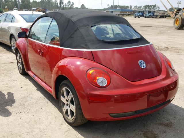 3VWRF31Y86M312002 - 2006 VOLKSWAGEN NEW BEETLE 红色 照片 3