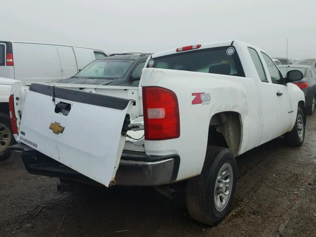 1GCSCPEA9AZ157985 - 2010 CHEVROLET SILVERADO WHITE photo 4