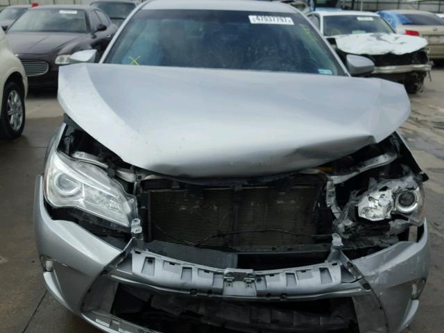 4T1BF1FK0FU080645 - 2015 TOYOTA CAMRY LE SILVER photo 7