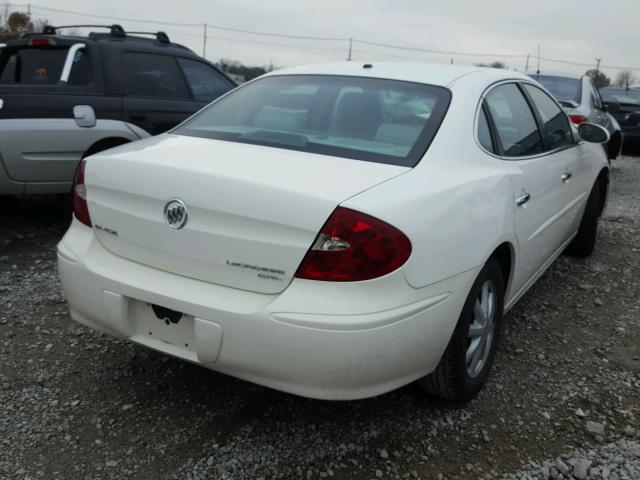 2G4WD532851220339 - 2005 BUICK LACROSSE C WHITE photo 4