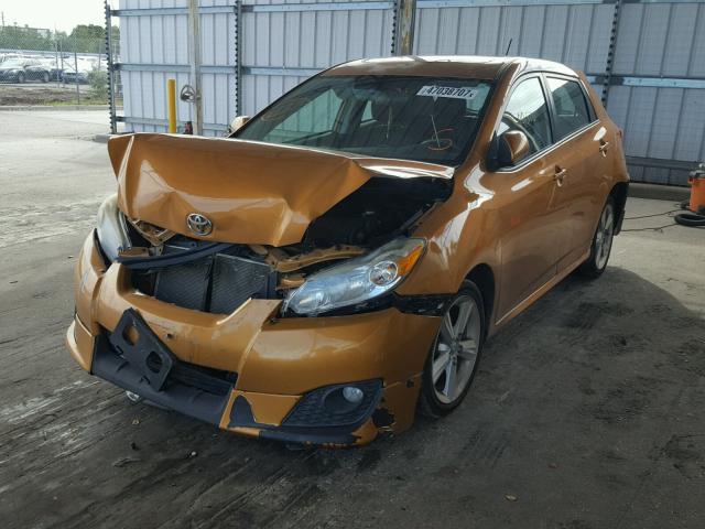 2T1KE40E59C017912 - 2009 TOYOTA COROLLA MA ORANGE photo 2