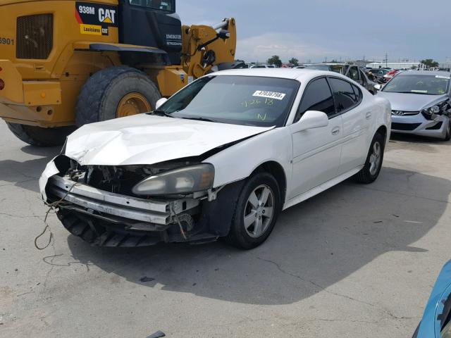 2G2WP552X81101287 - 2008 PONTIAC GRAND PRIX WHITE photo 2