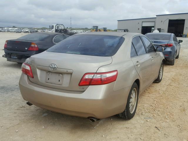 4T1BK46K88U572677 - 2008 TOYOTA CAMRY LE GOLD photo 4