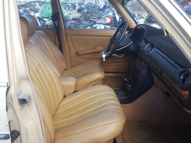 WDBAB30A5BB251160 - 1981 MERCEDES-BENZ 300 D TAN photo 5