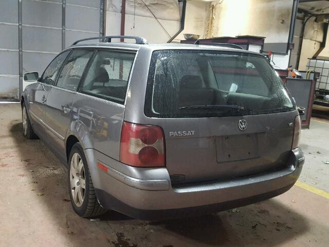 WVWWH63BX3E411917 - 2003 VOLKSWAGEN PASSAT GLX GRAY photo 3